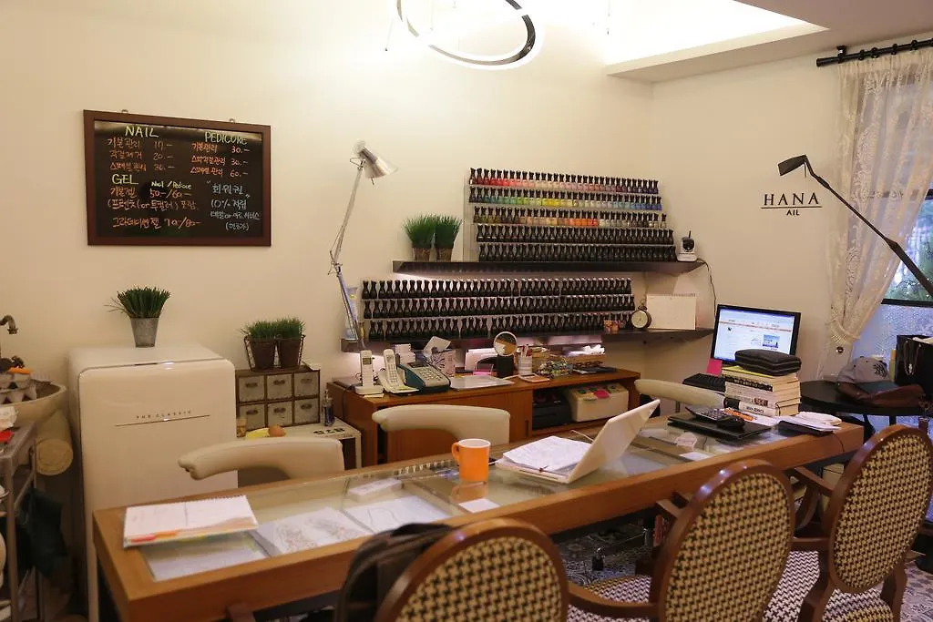 Kingkong Hotel Myeongdong Seoul 2*,  South Korea