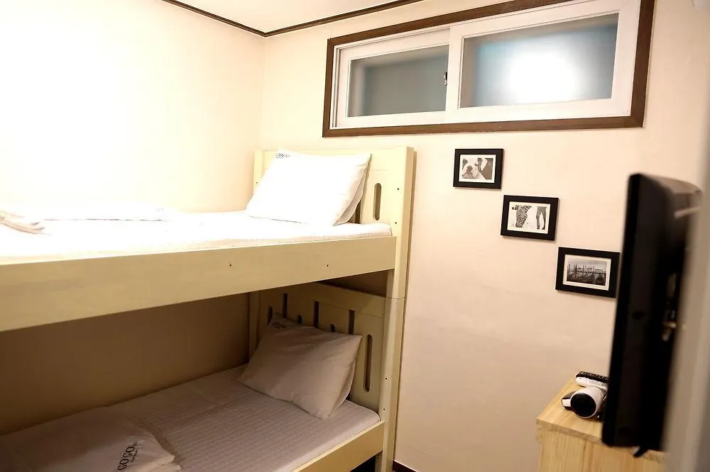 Kingkong Hotel Myeongdong Seoul 2*,